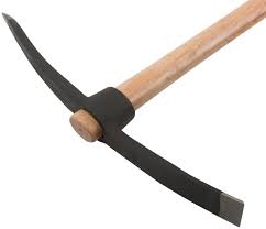 Кирка 1500г. деревянная рукоятка