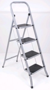 Стремянка  4 нескольз.ступени сталь,h=139см, профиль 30*20мм, до 120кг,  PERILLA