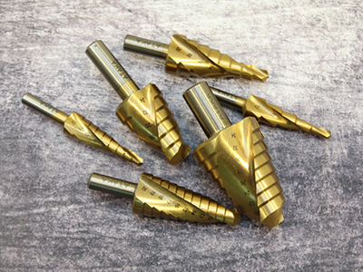 Сверло 14-24*6 ступеней по металлу ступенчатое, Атака