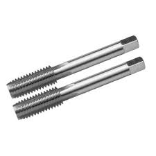 Комплект метчик 4*0,7 м-р