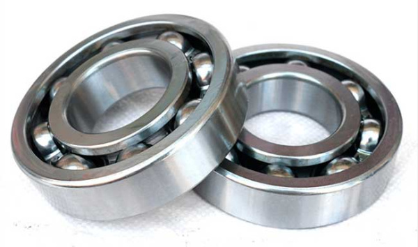 Подшипник роликовый 2318