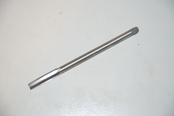 Метчик гаечный 14*2,0 