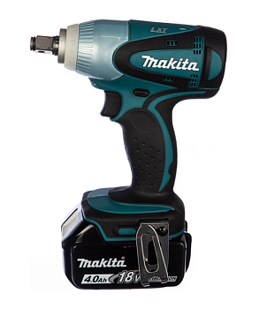 Гайковерт ак(уд) б\щ, 18В,Li-ion,0-2700\0-2400\0-1700\0-1000\уд\м,700Нм,кв 1\2",2.7кг,кор,М10-М24,б\ Makita (КИТАЙ)