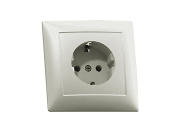 Розетка для скрытой проводки одинарная 16А с/з, белая